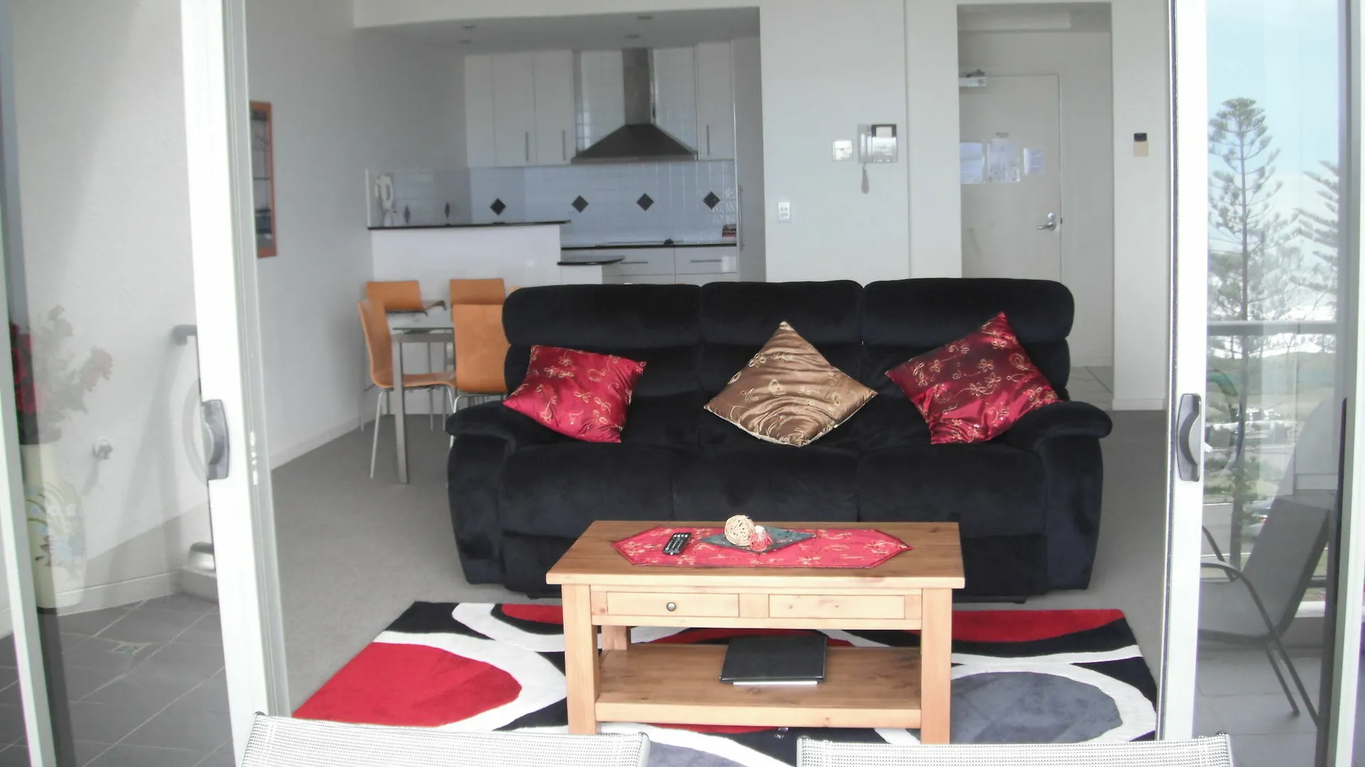 Meridian Alex Beach Apartments Alexandra Headland 4*,  Australia