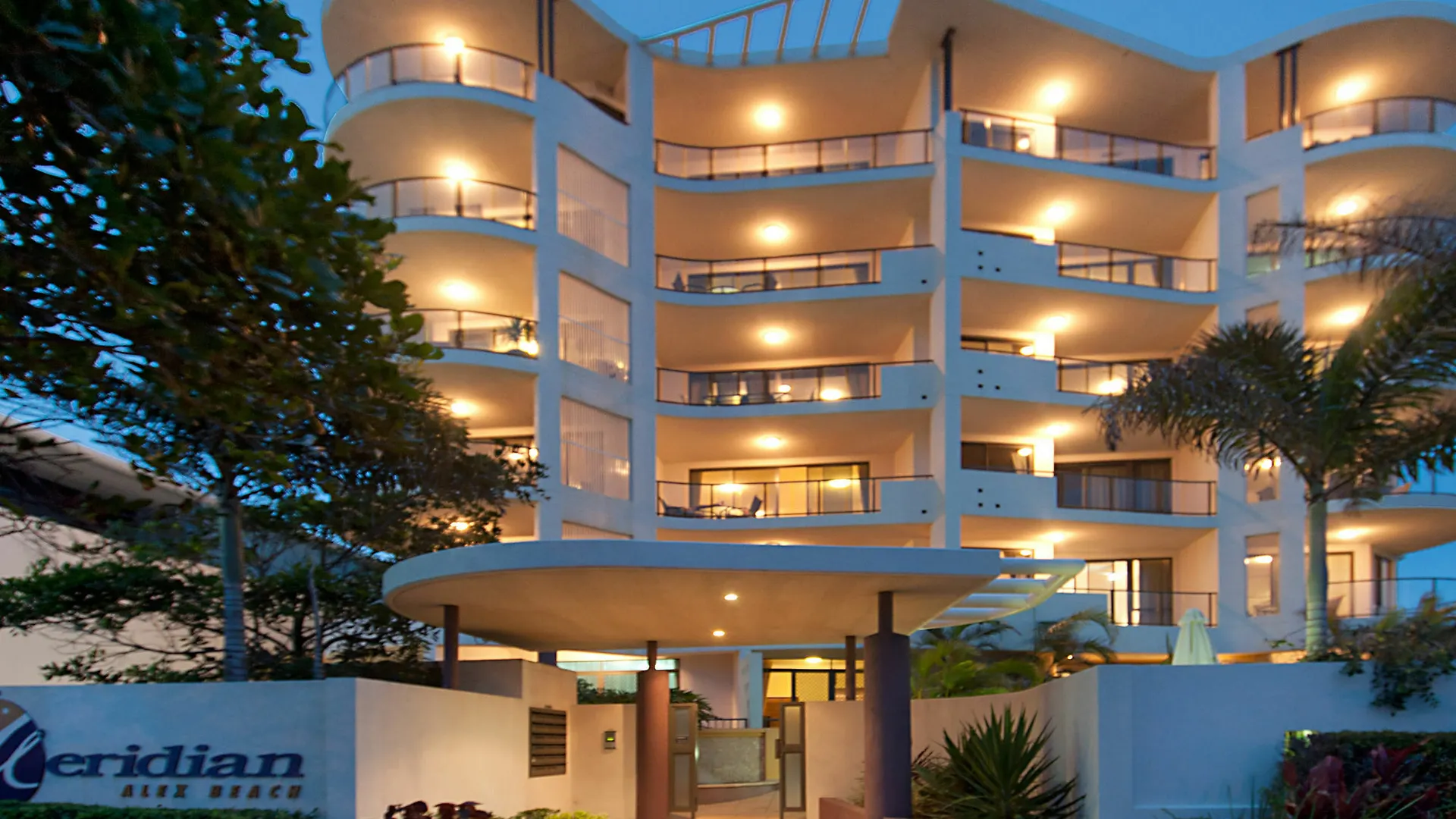 Meridian Alex Beach Apartments Alexandra Headland Resort